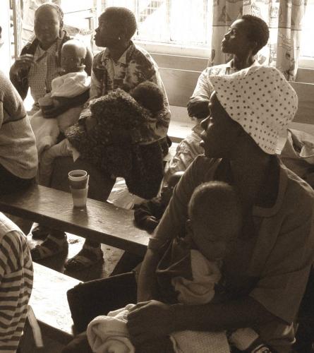 Mothers at the Lea Toto clinic Mothers at the Lea Toto clinic